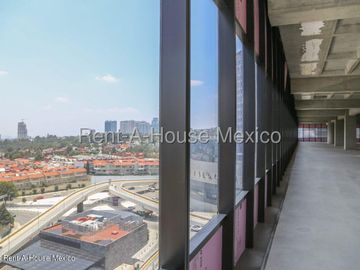 Venta de Oficina en Obra Gris en Hacienda de Las Palmas / Huixquilucan