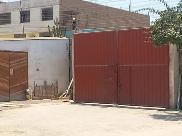 VENDO LOCAL INDUSTRIAL DE 6871 M2 EN PUENTE PIEDRA, CON UN AMPLIO PATIO DE MANIOBRAS