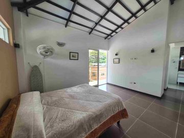 CENTA DE CASA CAMPESTRE PUEBLITO CAFETERO PEREIRA COLOMBIA