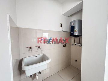 Departamento En Surquillo Límite Con Miraflores