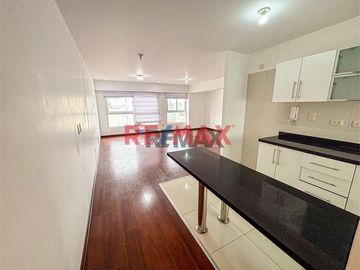 Departamento En Surquillo Límite Con Miraflores