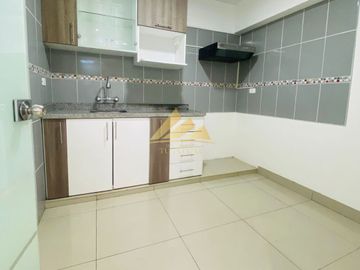 EXCELENTE DPTO EN ALQUILER POR MIRAFLORES PARA OFICINA O VIVIENDA