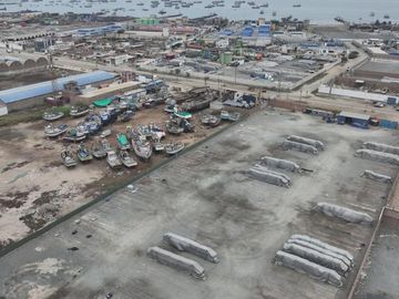 VENDO TERRENO INDUSTRIAL DE 10,000 M2 EN CHIMBOTE, IDELA PARA ACTIVIDADES DE LA INDUSTRIA PESQUERA