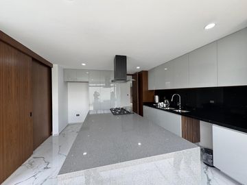 Casa en venta en La Gran Reserva, Lomas de Angelópolis III