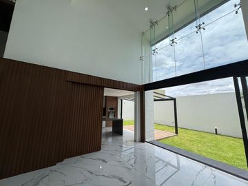 Casa en venta en La Gran Reserva, Lomas de Angelópolis III