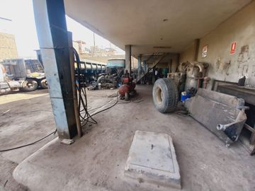 VENDO LOCAL INDUSTRIAL DE 2005 M2 EN SANTA ANITA, IDEAL PARA ALMACENES Y DEPOSITOS DE TRANSPORTE DE CARGA PESADA