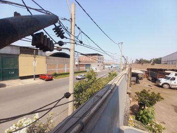 VENDO LOCAL INDUSTRIAL DE 2005 M2 EN SANTA ANITA, IDEAL PARA ALMACENES Y DEPOSITOS DE TRANSPORTE DE CARGA PESADA