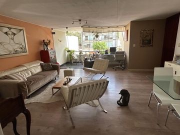 VENTA DPTO AMPLIO EN TAMBO DE MONTERRICO- SURCO