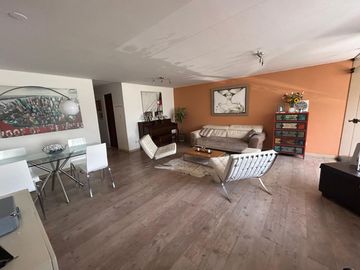 VENTA DPTO AMPLIO EN TAMBO DE MONTERRICO- SURCO