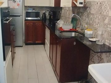 VENTA DPTO AMPLIO EN TAMBO DE MONTERRICO- SURCO