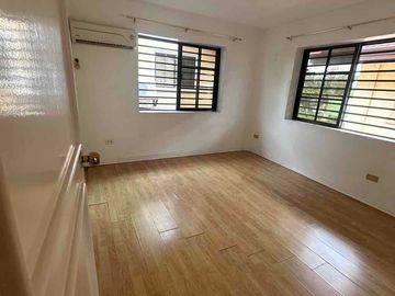 HOUSE AND LOT FOR SALE IN CAVITE THE PARKPLACE VILLAGE IMUS