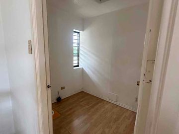HOUSE AND LOT FOR SALE IN CAVITE THE PARKPLACE VILLAGE IMUS