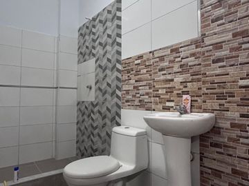 VENDO CASA A 5 MIN DE UNIVERSIDAD SAN JUAN ICA!