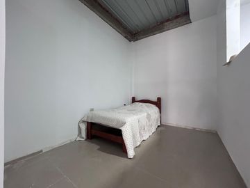 VENDO CASA A 5 MIN DE UNIVERSIDAD SAN JUAN ICA!