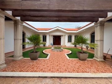 Casa en la Ceiba de una Planta
