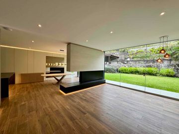 Venta casa de estreno en Urb. Rinconada del Lago 1ra etapa, La Molina