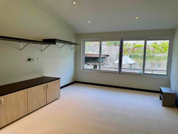 Venta casa de estreno en Urb. Rinconada del Lago 1ra etapa, La Molina