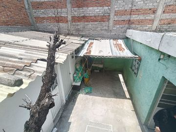 EN VENTA CASA PARA INVERSION COLONIA INDECO SAN JUAN DEL RIO