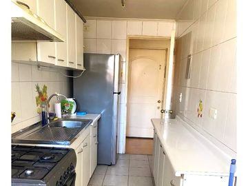 Vende Depto En Calle Moneda, Cercano Metro República