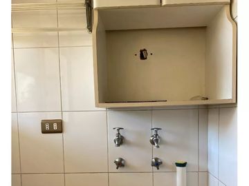 Vende Depto En Calle Moneda, Cercano Metro República