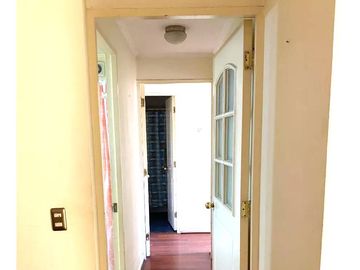 Vende Depto En Calle Moneda, Cercano Metro República