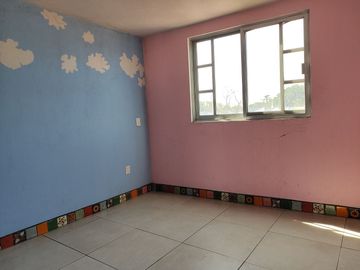 Edificio de tres pisos uso comercial y habitacional en venta en la colonia Nuevo México, Zapopan, Jalisco