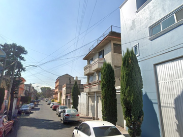 CASA EN VENTA EN LEYES DE REFORMA IZTAPALAPA CDMX