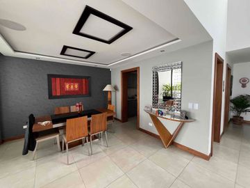 Cumbaya San Juan por Colegio Terranova Oportunidad hermosa casa Diseño Londoño