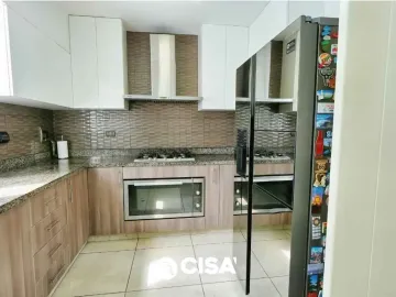 OPORTUNIDAD ÚNICA EN MIRAFLORES, HERMOSO DEPARTAMENTO EN VENTA!!