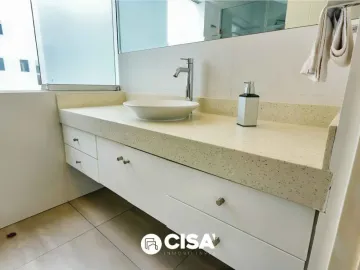 OPORTUNIDAD ÚNICA EN MIRAFLORES, HERMOSO DEPARTAMENTO EN VENTA!!