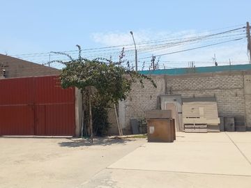 VENDO LOCAL INDUSTRIAL DE 6871 M2 EN PUENTE PIEDRA, CON UN AMPLIO PATIO DE MANIOBRAS