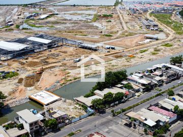 Casa en Venta en Urbanización Miracielo, Machala – Modelo Adry