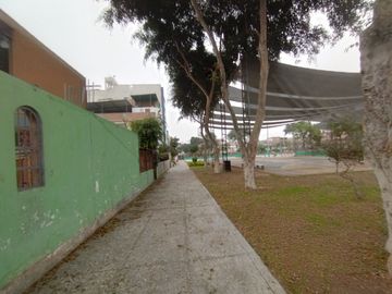 EN VENTA DEPARTAMENTO EN PRIMER PISO/ 01 COCHERA/ 02 DORMITORIOS EN LOS OLIVOS