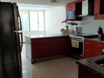 CASA EN VENTA EN CIUDAD SATÉLITE, NAUCALPAN DE JUÁREZ