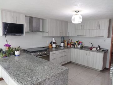 CASA EN VENTA EN CIUDAD SATÉLITE, NAUCALPAN DE JUÁREZ