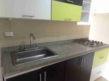 VENTA APARTAMENTO 4 PISO 1ERO DE MAYO SUR CENTRAL CALI