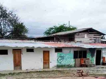 SE VENDE EDIFICIO NUEVO RENTERO COMERCIAL – PEDERNALES, MANABÍ