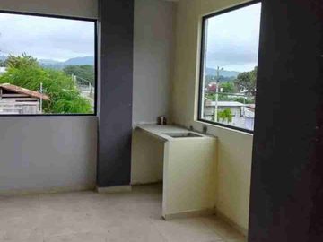 SE VENDE EDIFICIO NUEVO RENTERO COMERCIAL – PEDERNALES, MANABÍ