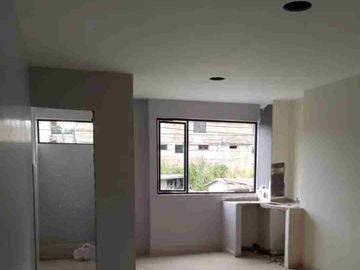 SE VENDE EDIFICIO NUEVO RENTERO COMERCIAL – PEDERNALES, MANABÍ