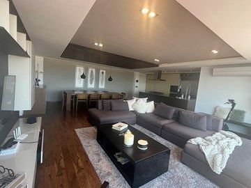 SE VENDE DEPARTAMENTO CON TERRAZA Y CUARTO DE SERVICIO EN PISO 12