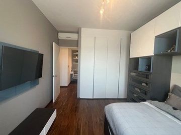 SE VENDE DEPARTAMENTO CON TERRAZA Y CUARTO DE SERVICIO EN PISO 12