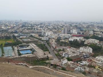VENDO TERRENO RESIDENCIAL DE 452 EN SANTIAGO DE SURCO, IDELAPARA DESARROLLADORES DE PROYECTOS INMOBILIARIOS