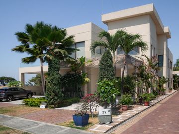 Casa de una planta en venta, Mocoli Golf Club - Isla Mocoli, Samborondón