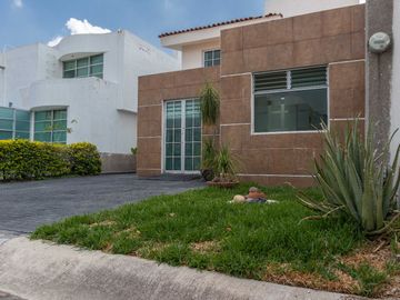 Casa en venta Nueva Galicia Residencial Tlajomulco Jalisco