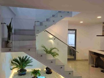 CASA EN RENTA O VENTA LA PRIMAVERA CUMBAYA