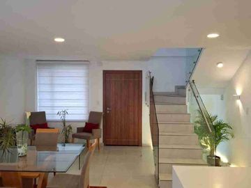 CASA EN RENTA O VENTA LA PRIMAVERA CUMBAYA