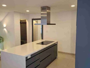 CASA EN RENTA O VENTA LA PRIMAVERA CUMBAYA