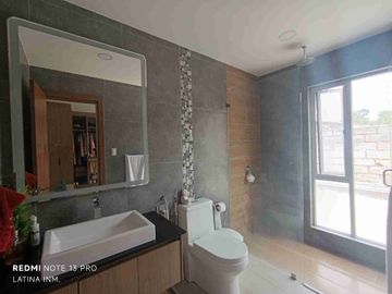 CASA EN RENTA O VENTA LA PRIMAVERA CUMBAYA