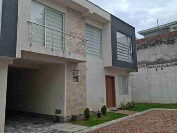 CASA EN RENTA O VENTA LA PRIMAVERA CUMBAYA