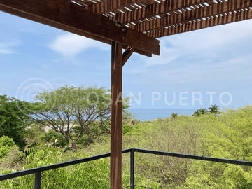 SE VENDE Casa Moderna con Vista al Mar, Alberca y Rooftop en Linda Vista – A Minutos de La Punta, Puerto Escondido